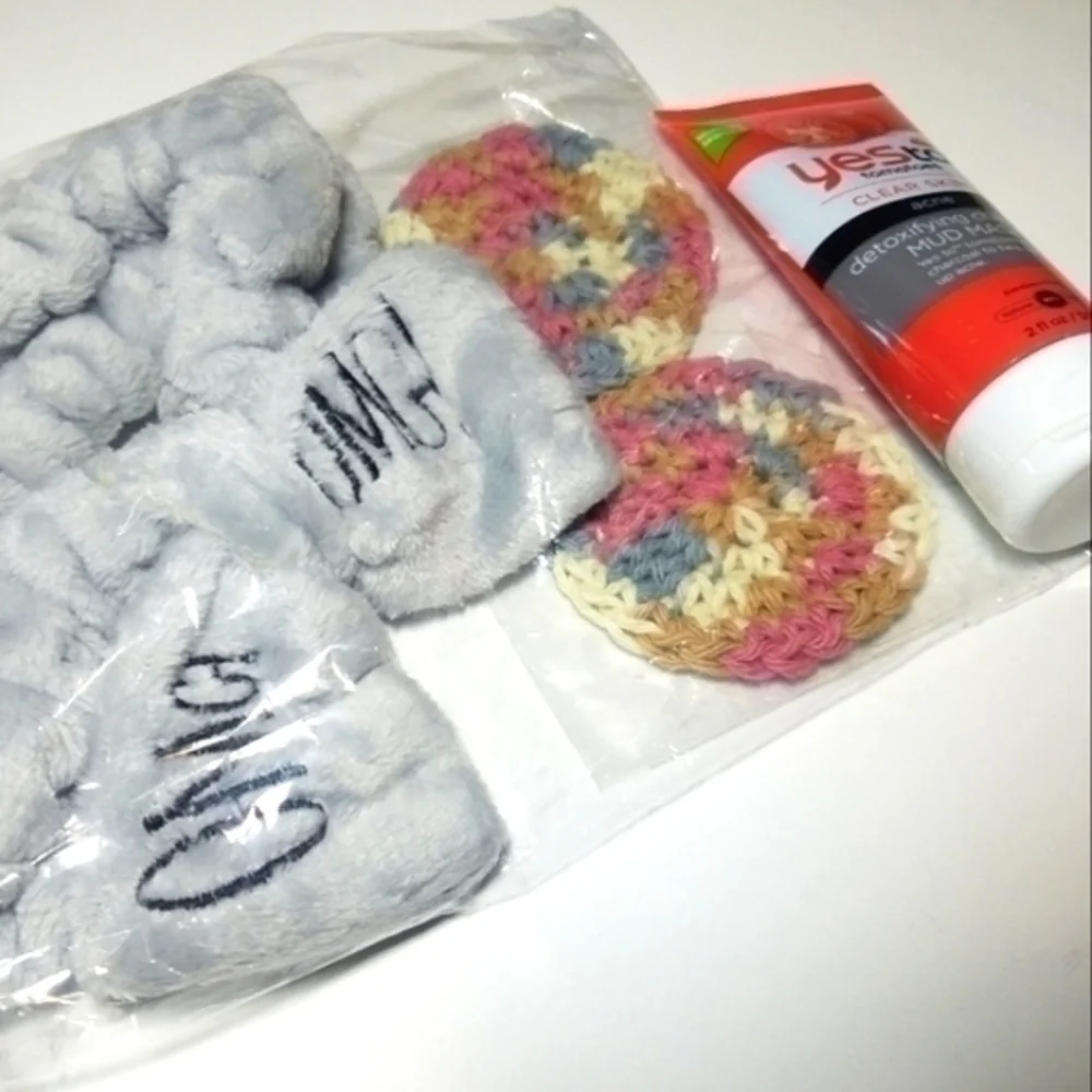 OMG Spa Headband Face Scrubbie Bundle